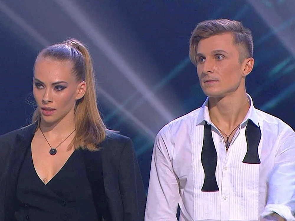 Ulyana Pylaeva ist Tänzerin