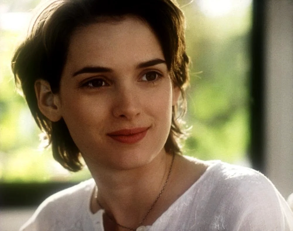 Wynona Ryder. Ryder 2022