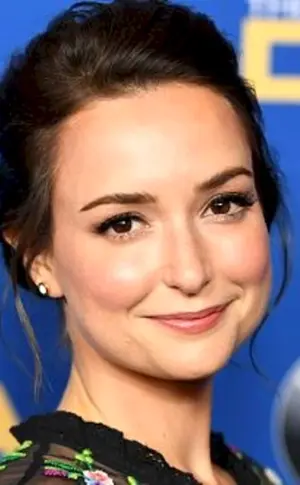 Milana Vayntrub