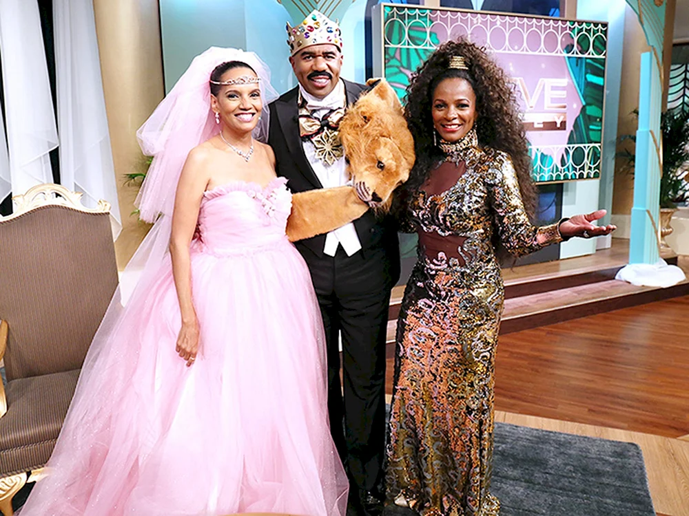 Vanessa Bell Calloway 2021