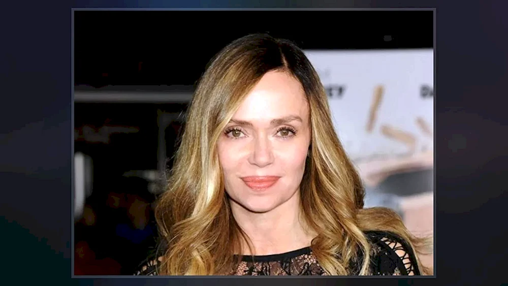 Vanessa Angel 2022