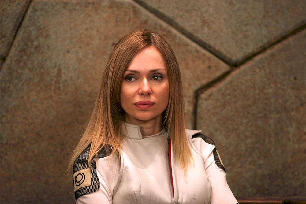 Vanessa Angel 2022