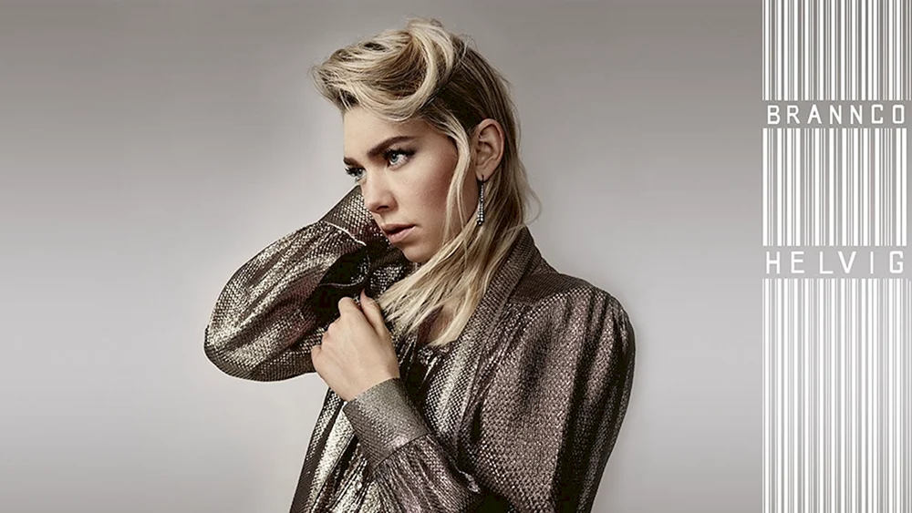 Vanessa Kirby