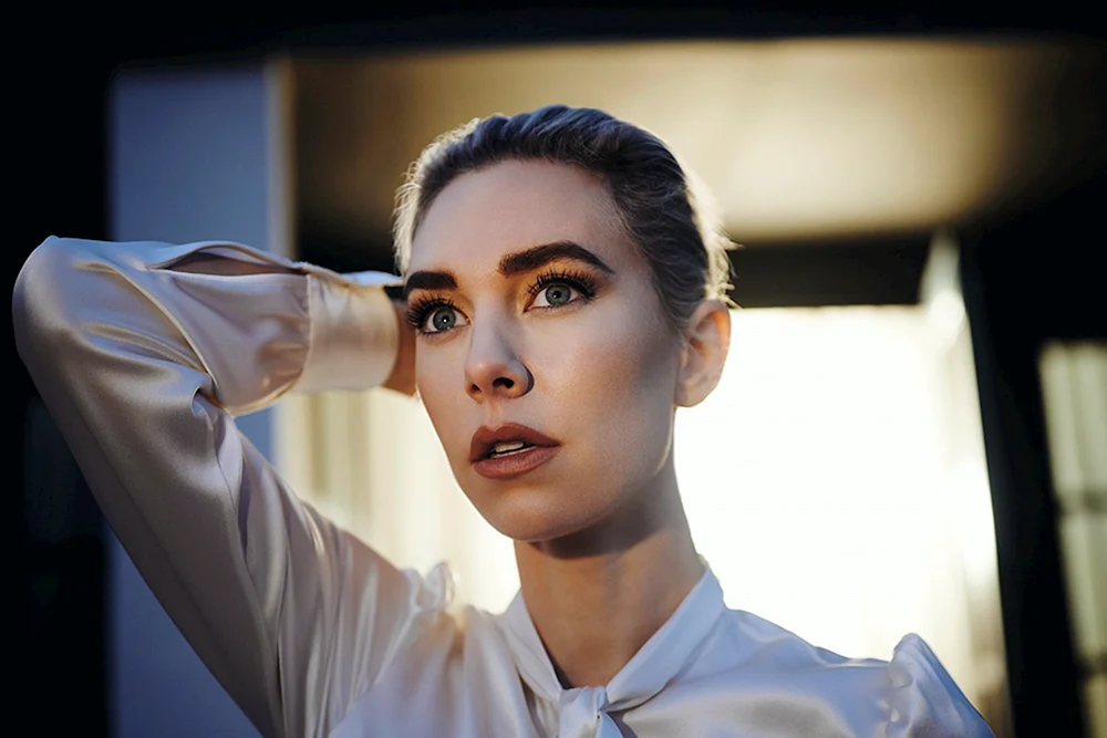 Vanessa Kirby 18