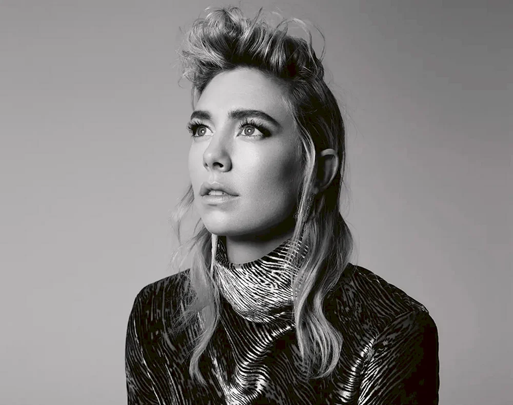 Vanessa Kirby photo