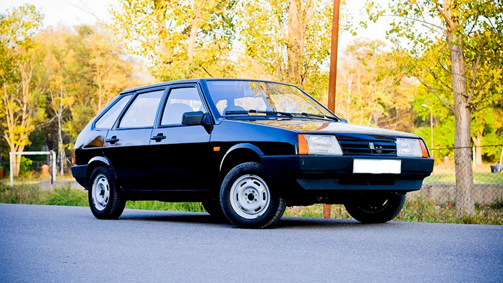 Lada 2109 Cherry