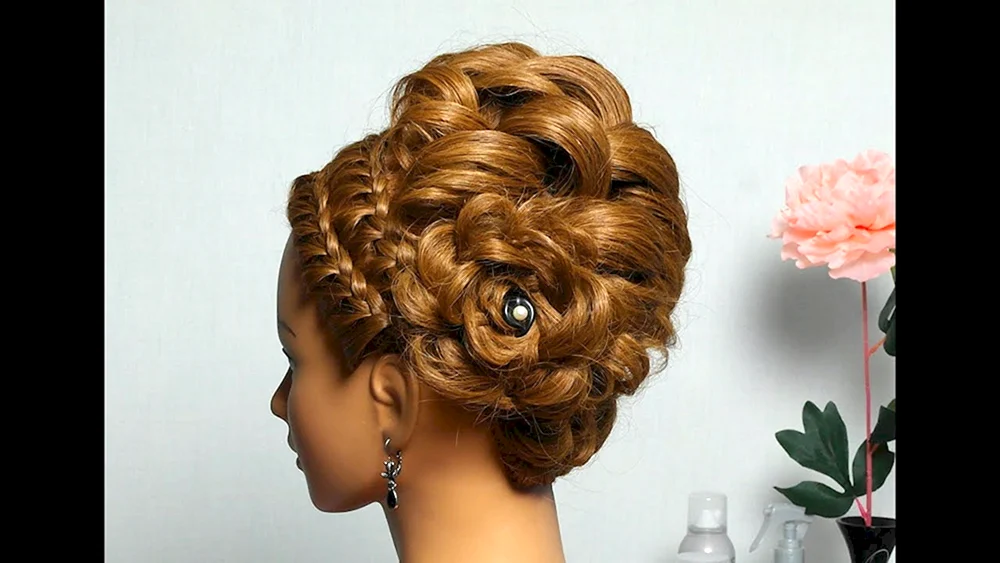 Schöne Flechtfrisuren für langes Haar