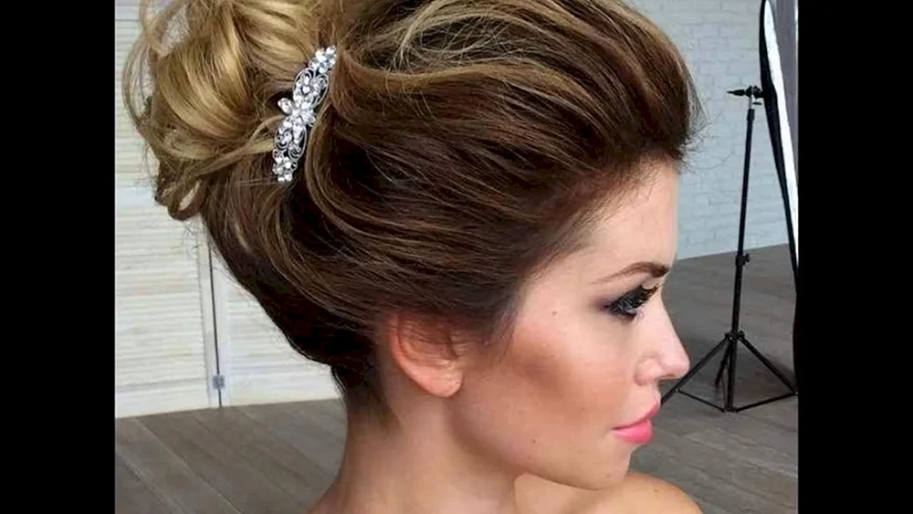 Abendfrisuren
