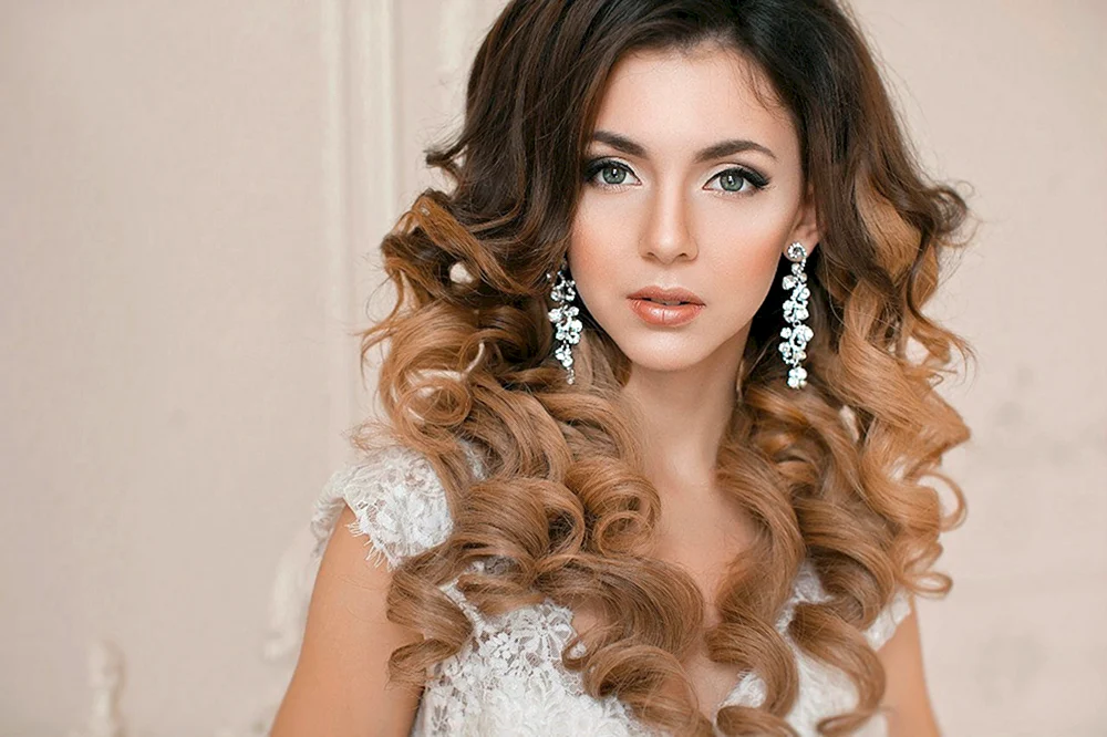 Voluminöse Locken