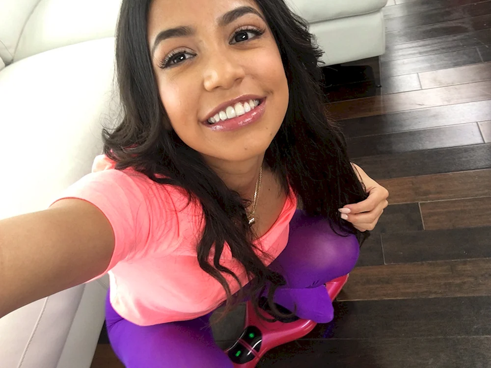 Veronica Rodriguez Veronica Rodriguez
