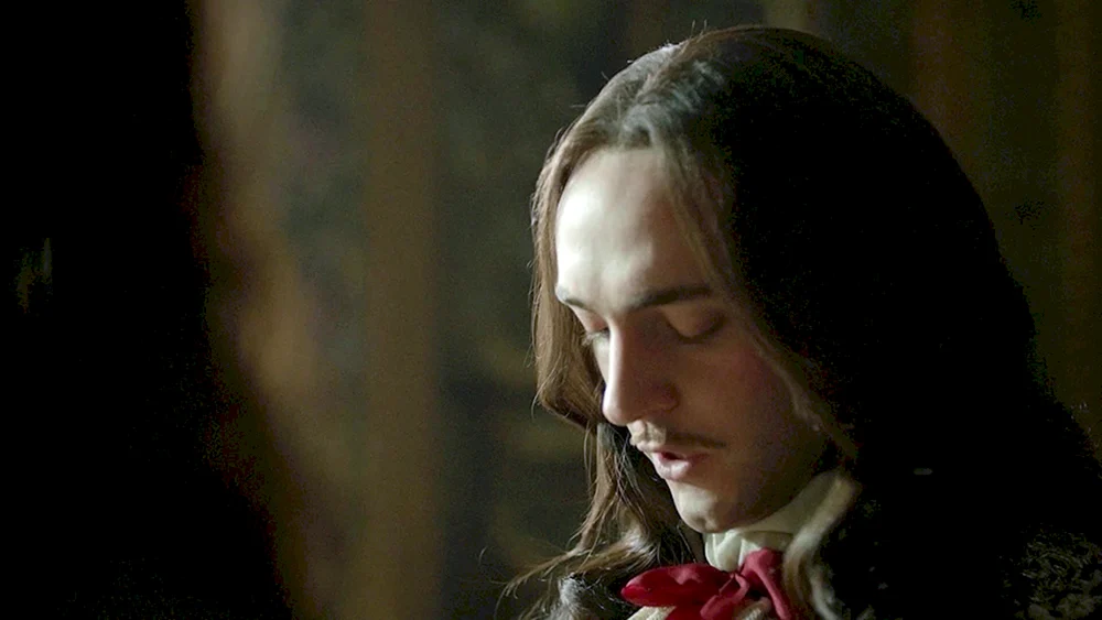Versailles Serie 2015-2018
