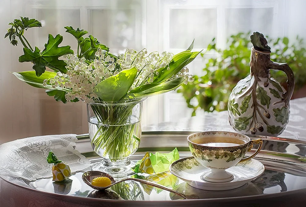 Kaffee und Blumen