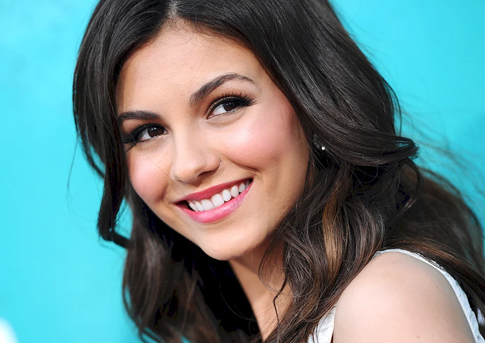 Victoria Justice
