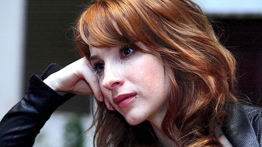 Vica Kerekes Schauspielerin. Vica Kerekes