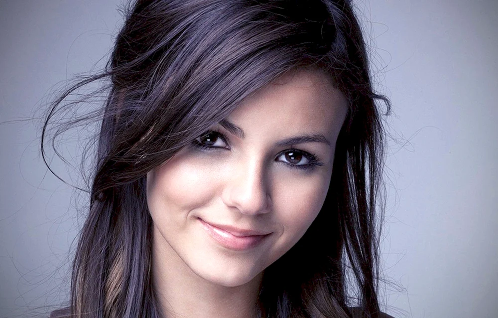 Victoria Justice