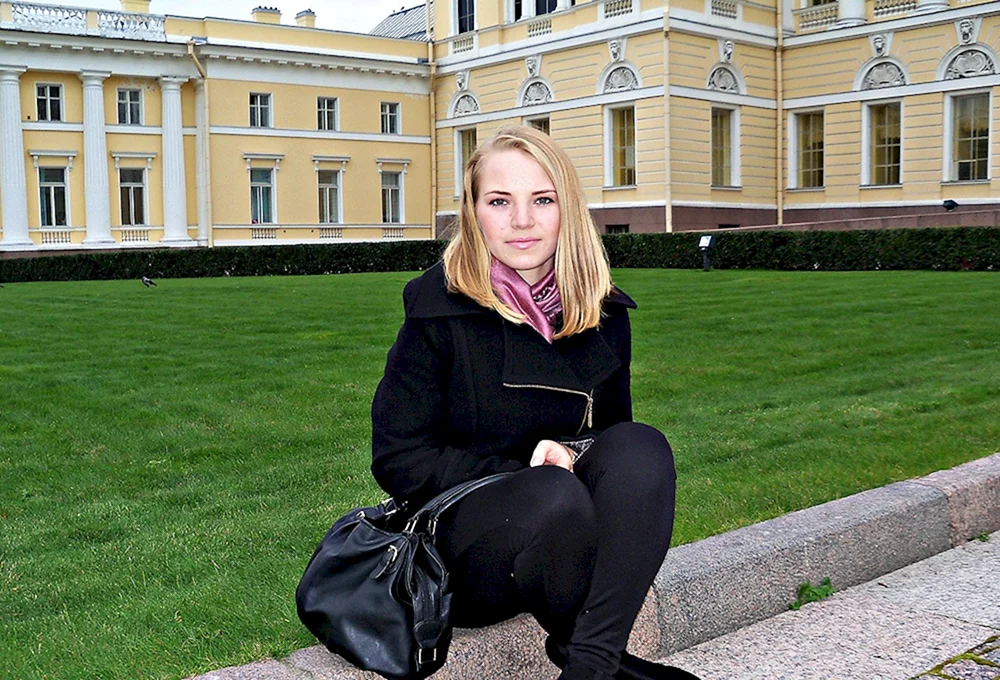 Yaroslava Maslova Moderatorin