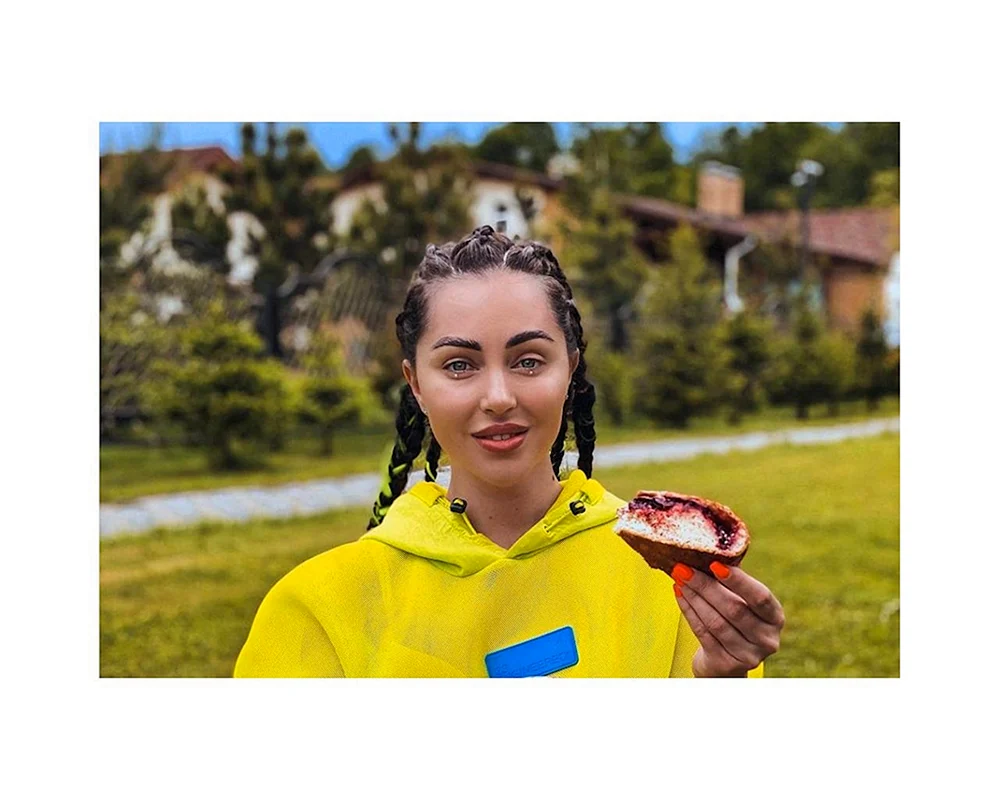 Violetta Chikovani