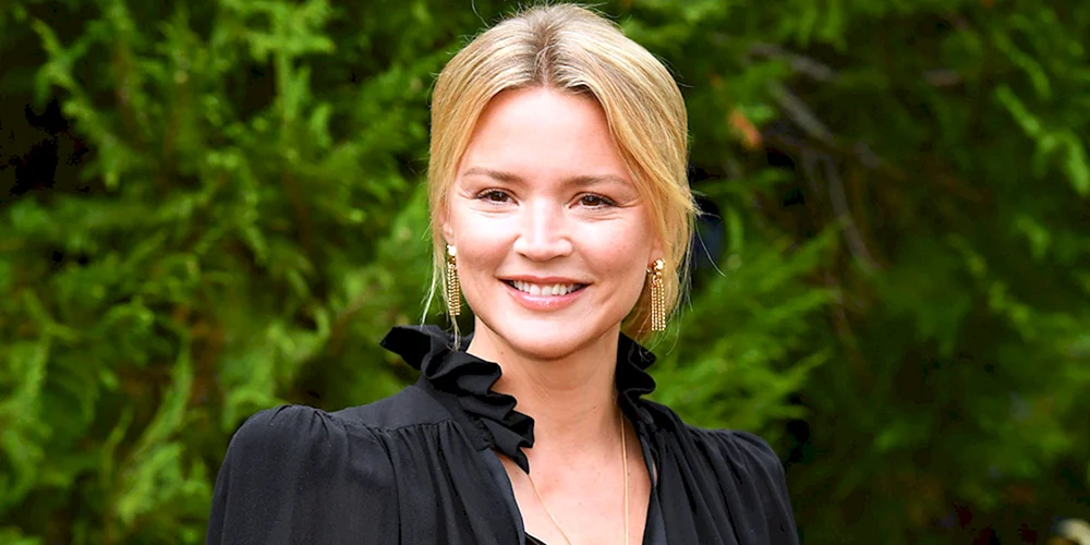 Virginie Aether in ihrer Jugend