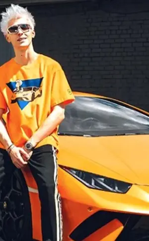 Vlad a4 mit Lamborghini