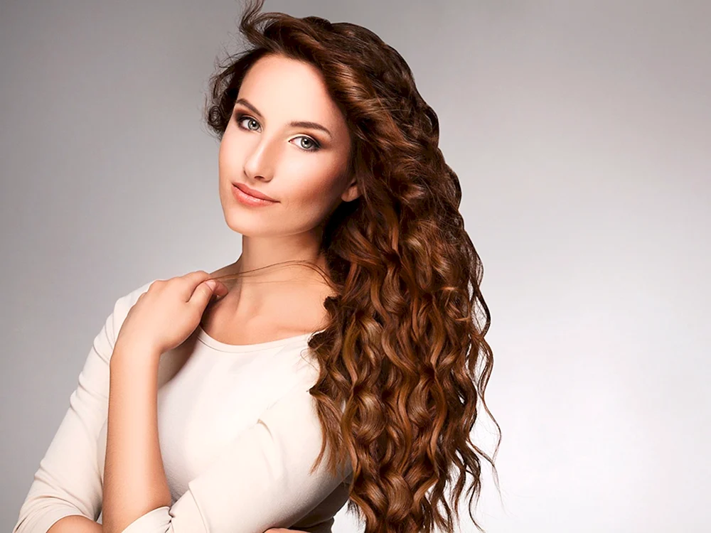 Welliges Haar bei Mädchen