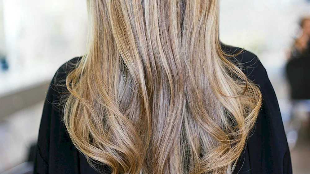 Voule Färbung Balayage Färbung