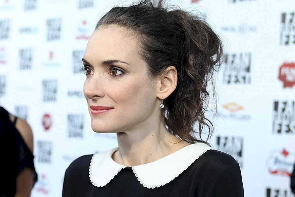 Winona Ryder 2024