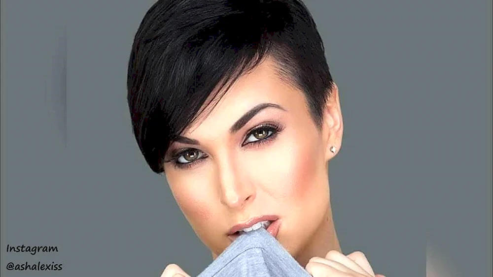 Zahra Elise 2020