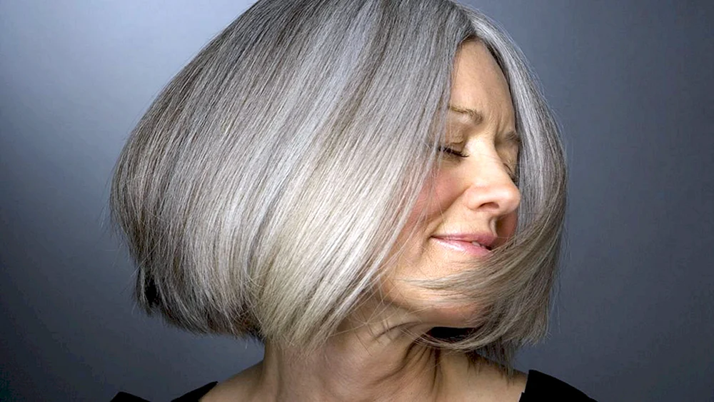 Graue Haare färben