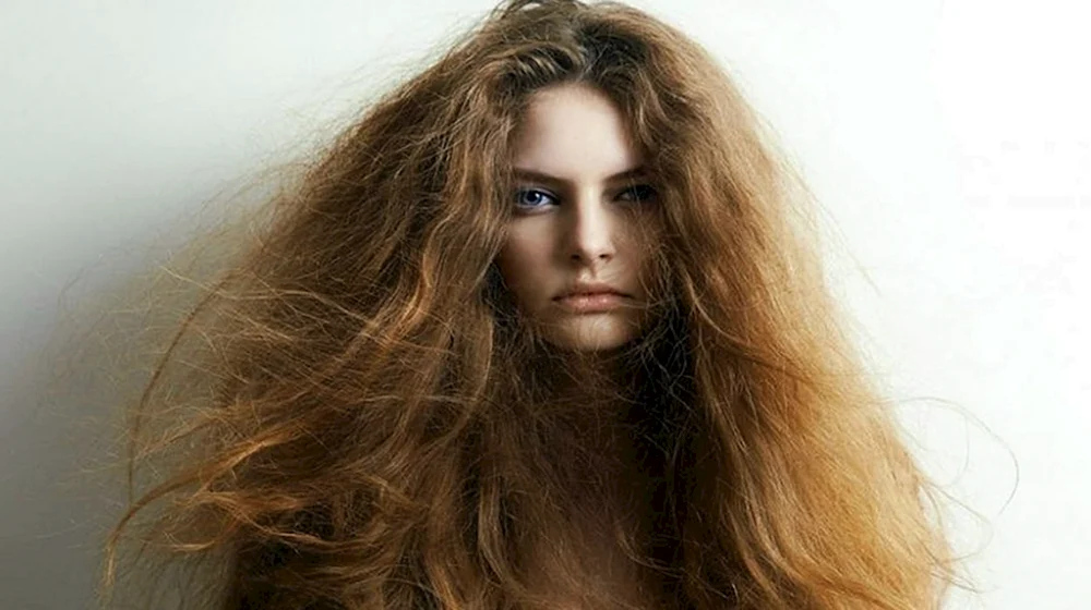 Geradlinige Locken