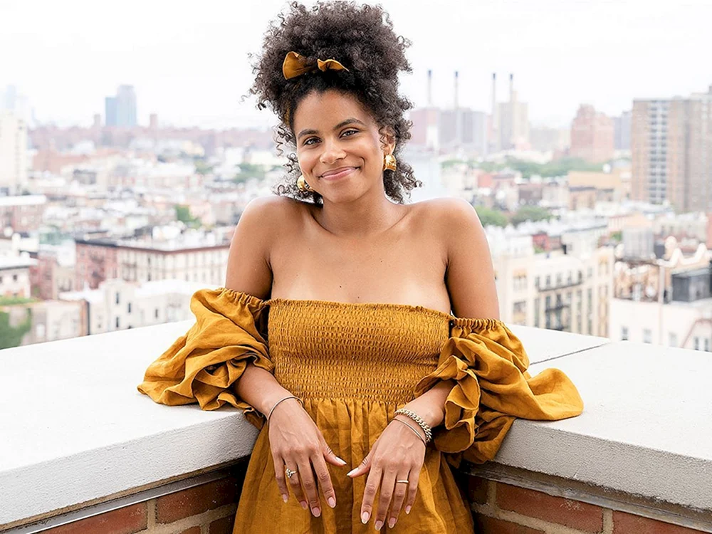 Zazie Beetz. Zazie Beetz