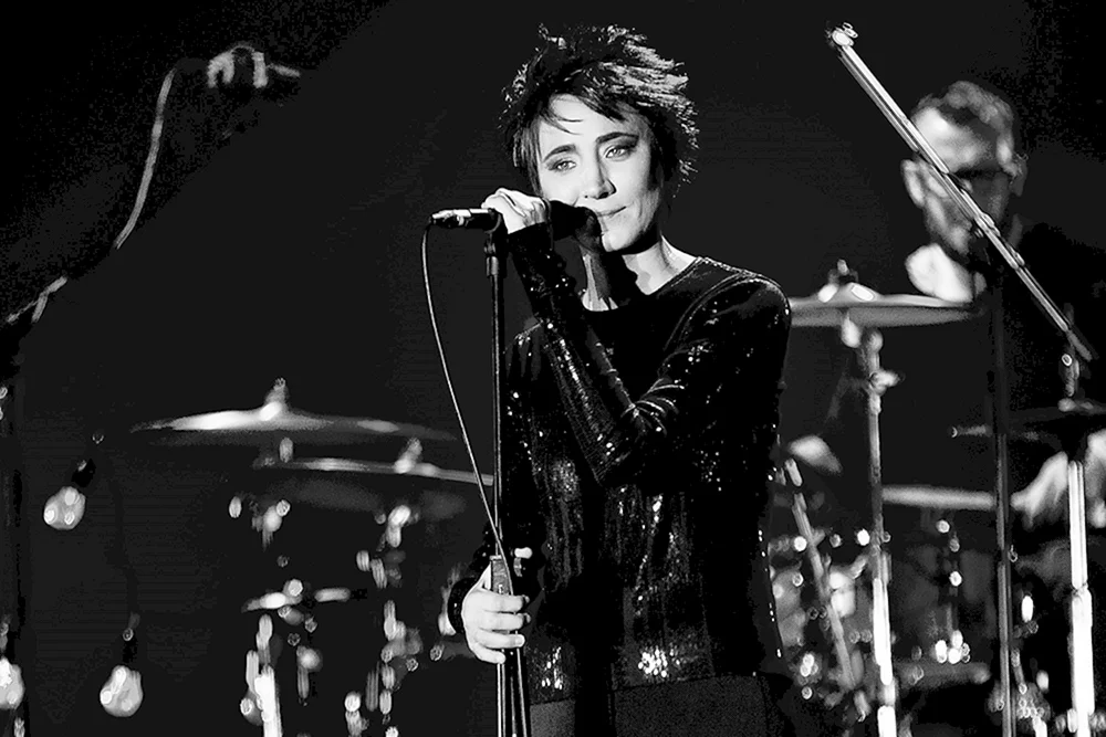 Zemfira 1999