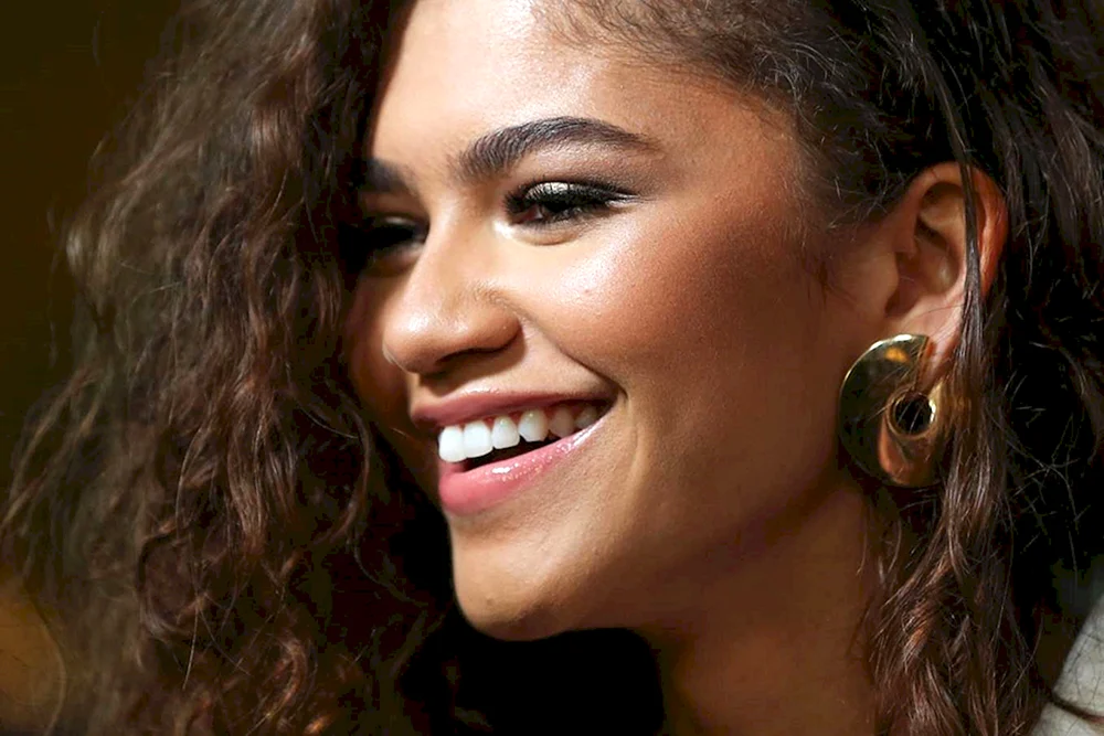 Zendaya Zähne