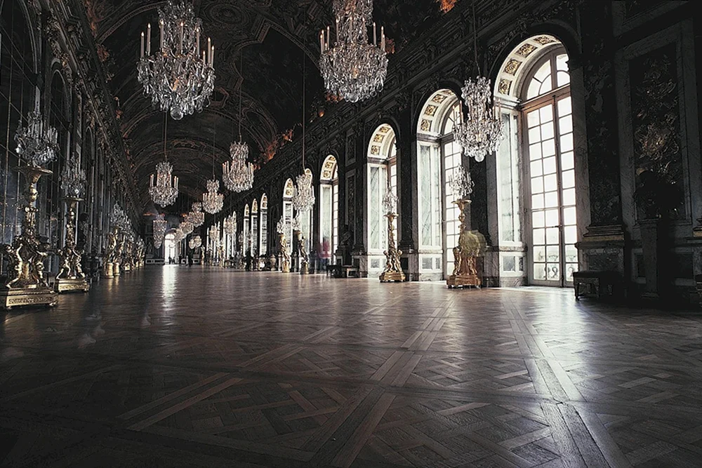 Der Spiegelsaal des Schlosses von Versailles im Jahre 1871
