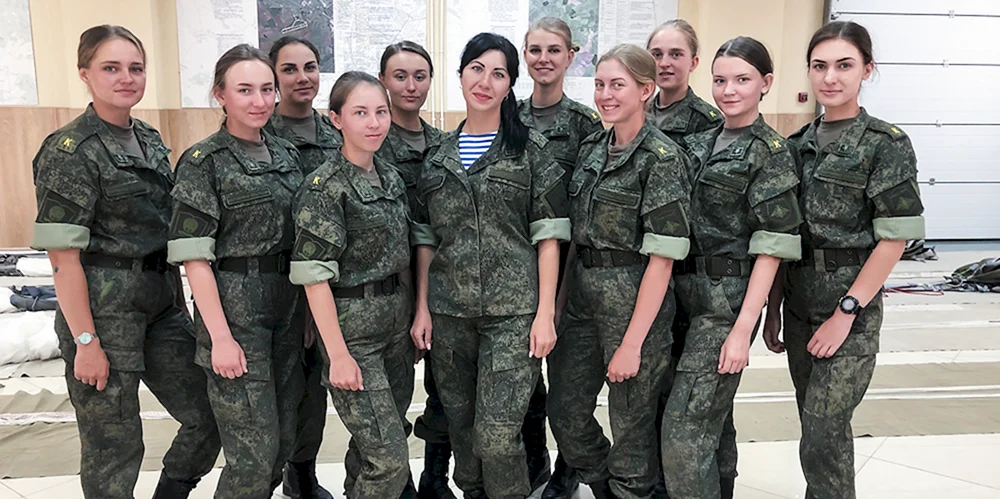 Frauen in der Armee