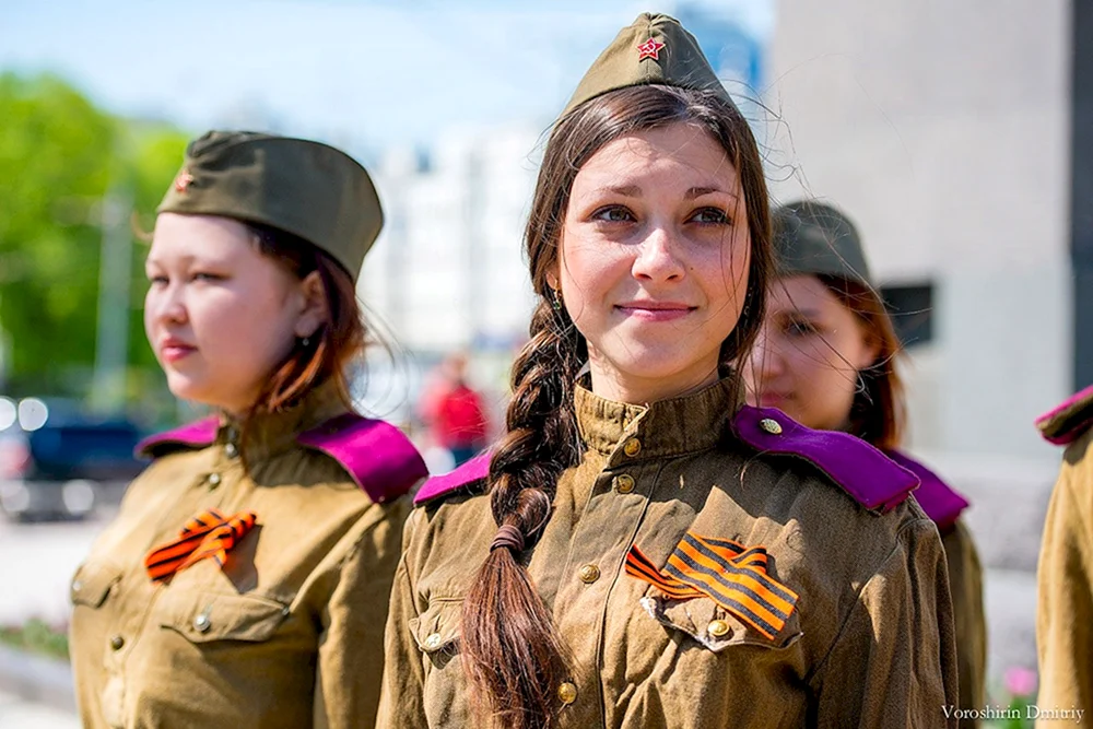 Frauen in Uniform