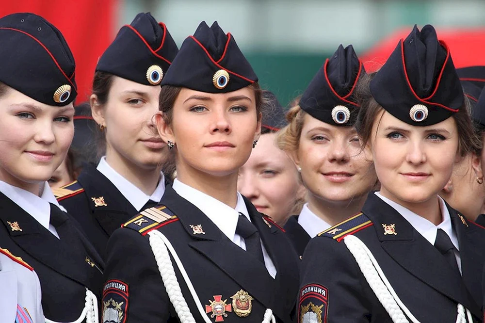 Frauen in Polizeiuniform