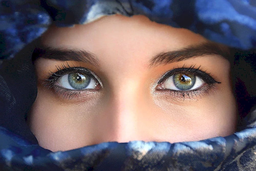 Weibliche Augen