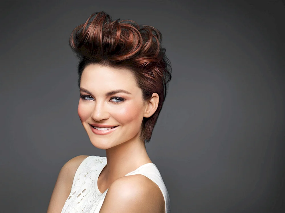 Schöne Frisuren für mittellanges Haar