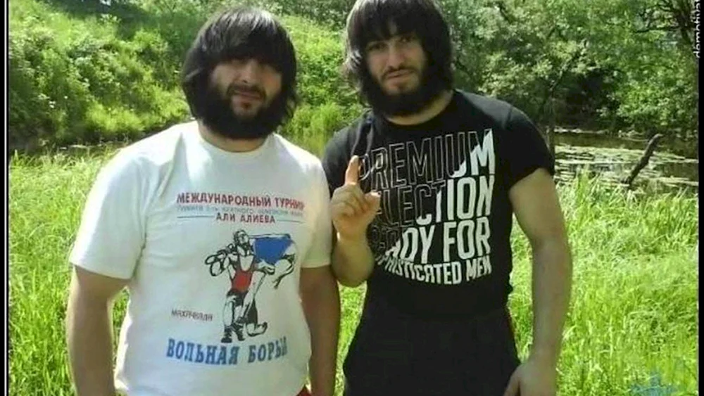 Dagestani Mann mit Pony