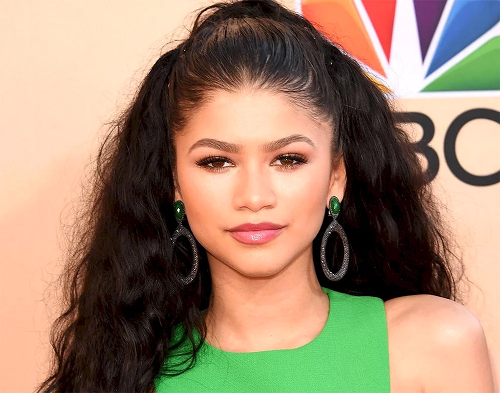 Zendaya 2021