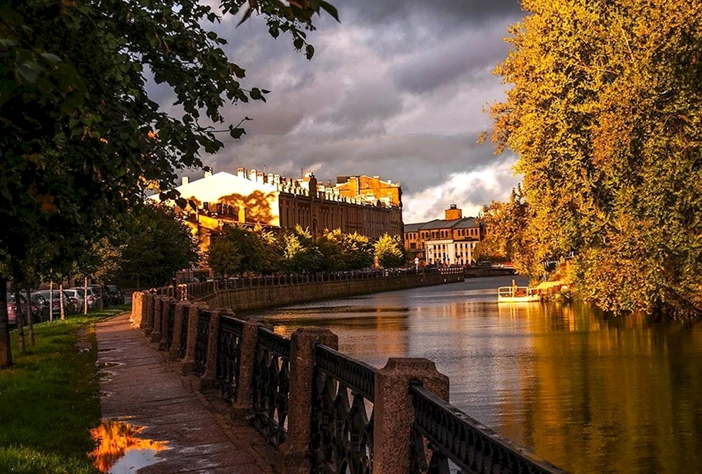 Alexandrowski-Park Puschkin St. Petersburger Herbst